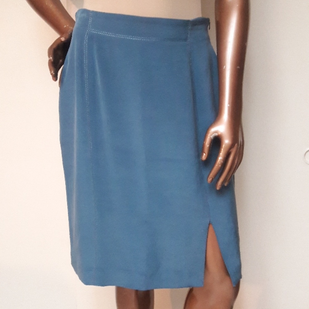 100% Silk Skirt by Katherine Kelly Size 8